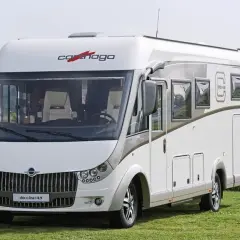 Kamper czy camper van – co wybrać, aby uniknąć kosztownych błędów?