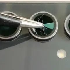 Jak wymienić szkło aparatu w telefonie bez ryzyka uszkodzenia?