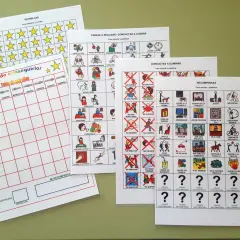 Tablas de estrellas para la economía de fichas, con tareas, conductas a eliminar y recompensas visuales para motivar.