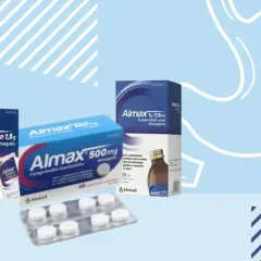 Cajas y blíster de medicamentos Almax para la gastritis y el reflujo sobre fondo azul claro con silueta de estómago.