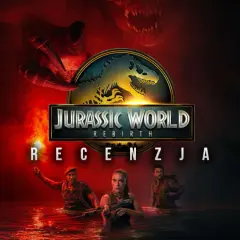 Recenzja "Jurassic World Odrodzenie": trójka bohaterów w wodzie, groźne dinozaury i płonąca pochodnia.