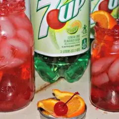 Jak łatwo przygotować pyszny drink Shirley Temple w domu