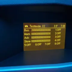 Wyświetlacz testowy w Astrze H pokazuje statusy błędów: Bus, Warn, Ack, Store i numery od 1 do 8.