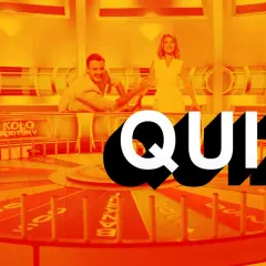 Koło Fortuny z prowadzącymi i napisem QUIZ.