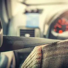 Jak odblokować pasy bezpieczeństwa po wypadku i uniknąć zagrożeń
