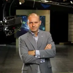 Kto jest właścicielem telewizji Puls i jak wpłynął na jej rozwój?