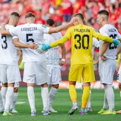 Korona Kielce vs Zagłębie Lubin: Analiza, statystyki, kto wygra?