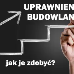 Ręka rysuje schody kariery, symbolizujące drogę do zdobycia uprawnień budowlanych elektrycznych.