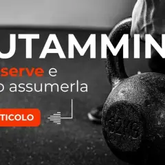 Glutammina: scopri quanta assumerne al giorno per ottimizzare i tuoi allenamenti. Kettlebell in primo piano.