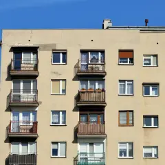 Jak odwołać prezesa spółdzielni mieszkaniowej - kluczowe kroki i zasady