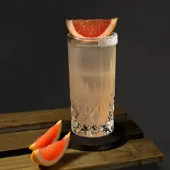 Paloma Cocktail: La Ricetta Rinfrescante e Facile per l'Aperitivo