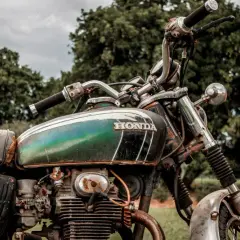 Jak wyrejestrować motorower i uniknąć kar finansowych?