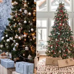 Två julgranar med julgrans inspo. En gran med silverkulor och ljusslingor, den andra med röda band och julgranskulor. Presenter ligger under båda.