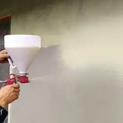 Jaki tynk do pistoletu? Wybierz najlepszy plaster do natrysku