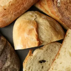 Mrożenie bułek: Jak zachować świeżość i chrupkość na miesiące?