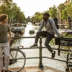 Co warto zwiedzić w Amsterdamie? Odkryj ukryte skarby miasta