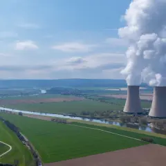 Polska elektrownia jądrowa: Czy już działa? Kiedy ruszy atom?