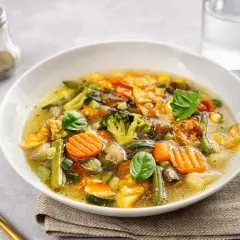 Sopas de verduras: Recetas y trucos para un plato delicioso y sano