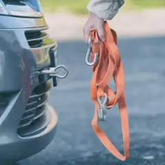 Jak holować auto bez ucha - Bezpieczne metody i techniki holowania