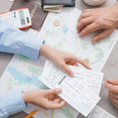 Ile zarabia biuro podróży? Zaskakujące fakty o wynagrodzeniach