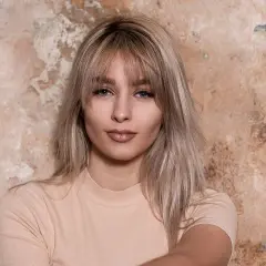 Jakie grzywki są teraz modne? Odkryj najpiękniejsze trendy fryzur