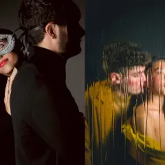 Dwie pary w intymnych pozach, jedna z maską, druga za zasłoną z kropli deszczu. Obrazy sugerują fantazje erotyczne mężczyzn.