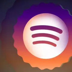 Spotify logo na tle falujących, gradientowych kolorów. Może to być grafika zapowiadająca top 10 artystów Spotify.