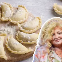 Pyszne pierogi z serem, jak u Magdy Gessler, gotowe do gotowania. Idealny przepis na domowe danie.