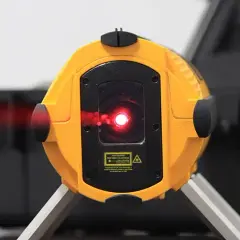 Poziomica laserowa Stanley czy Bosch – która jest lepsza do Twoich prac?