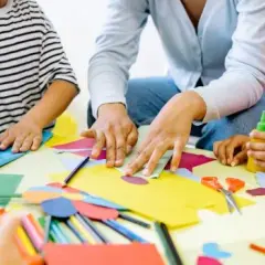 Ile godzin pracuje pomoc nauczyciela w przedszkolu? Zaskakujące fakty