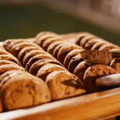 Piekarnia franczyzowa: Ile zarobisz? Koszty, zyski, czy warto?