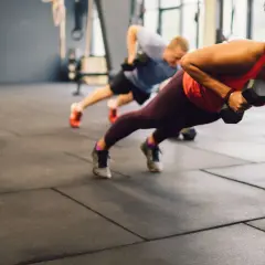 Cross trening: Co to, dla kogo, efekty? Zacznij bezpiecznie!