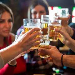 Ile się trzeźwieje po 4 piwach? Czas, który może cię zaskoczyć