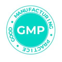 Okrągły znak z napisem "GMP" i tekstem "GOOD MANUFACTURING PRACTICE" symbolizuje wysoką norma produkcyjna.