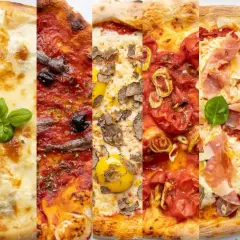 Sechs Pizzen nebeneinander: Mozzarella mit Basilikum, Sardellen, Trüffel, Tomaten, Prosciutto und getrocknete Tomaten. Vielfalt beim Pizza Belag!