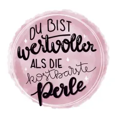 Du bist wertvoller als die kostbarste Perle. Ein bibelvers, der uns daran erinnert, wie einzigartig und geliebt wir sind.