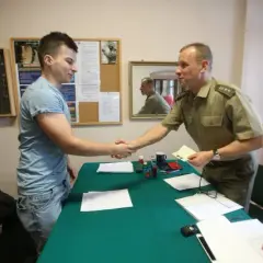Jakie badania lekarskie do służby więziennej? Oto, co musisz wiedzieć