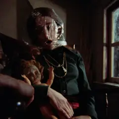 Czarne święta: Kultowy horror, który zrewolucjonizował kino grozy