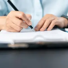 Czy oświadczenie jest dokumentem? Sprawdź, co to oznacza prawnie