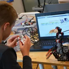 Zajęcia z robotyki Białystok - najlepsze programy dla dzieci, które zaskoczą