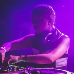 Słuchawki DJ-skie: Które wybrać? Ranking, cechy, budżet