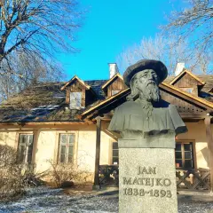 Zanurz się w historię dworku Matejki i odkryj jego tajemnice
