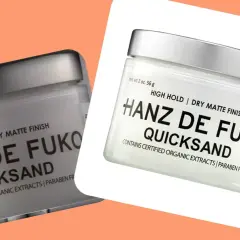 Dwa ujęcia słoiczka Hanz de Fuko Quicksand, jedno z białym tłem, pokazujące jak zrobić białe tło na zdjęciu.