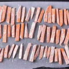 Frytki z batatów: Sekret chrupkości i idealnego smaku. Przepis!