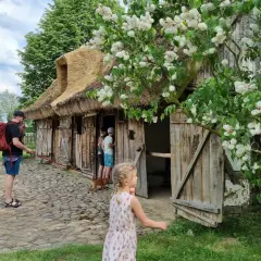 Najlepsze atrakcje w Dziekanowicach, które musisz zobaczyć