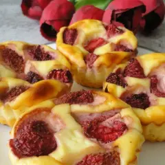 Pyszne mini serniczki fit: prosty przepis na zdrowy deser