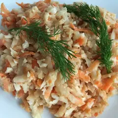 Jak zrobić surówkę z czarnej rzepy – zdrowy przepis na sałatkę