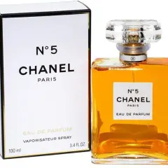 Ile kosztują perfumy Coco Chanel? Ceny, porównania i promocje