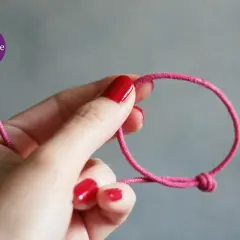 Jak zrobić węzeł przesuwny do bransoletki ze sznurka? Prosty DIY