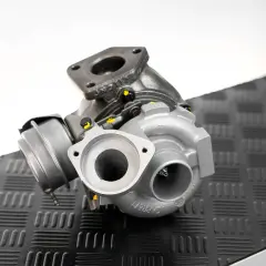 Nowy turbosprężarka Garrett do silnika diesel turbo, gotowa do montażu.